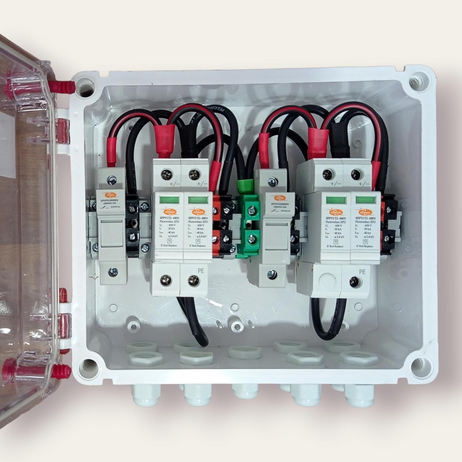 Kenbrook Solar DCDB 2 in 2 Out Inbuilt Elmex DC Fuse 20A, Elmex SPD 600V (2 Series/String x up to 12 Panels Max. in Each String) (2-2 600V)