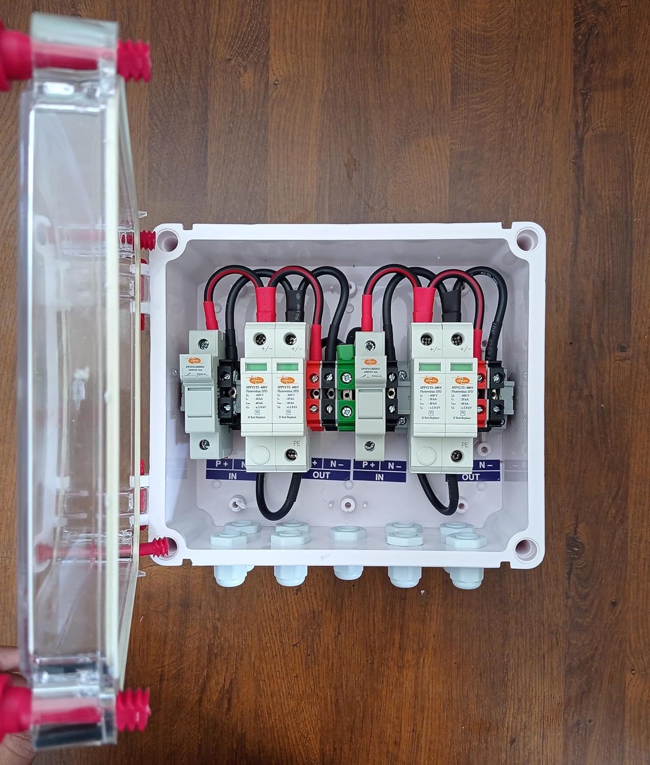 Kenbrook Solar DCDB 2 in 2 Out Inbuilt Elmex DC Fuse 20A, Elmex SPD 600V (2 Series/String x up to 12 Panels Max. in Each String) (2-2 600V) - Image 2