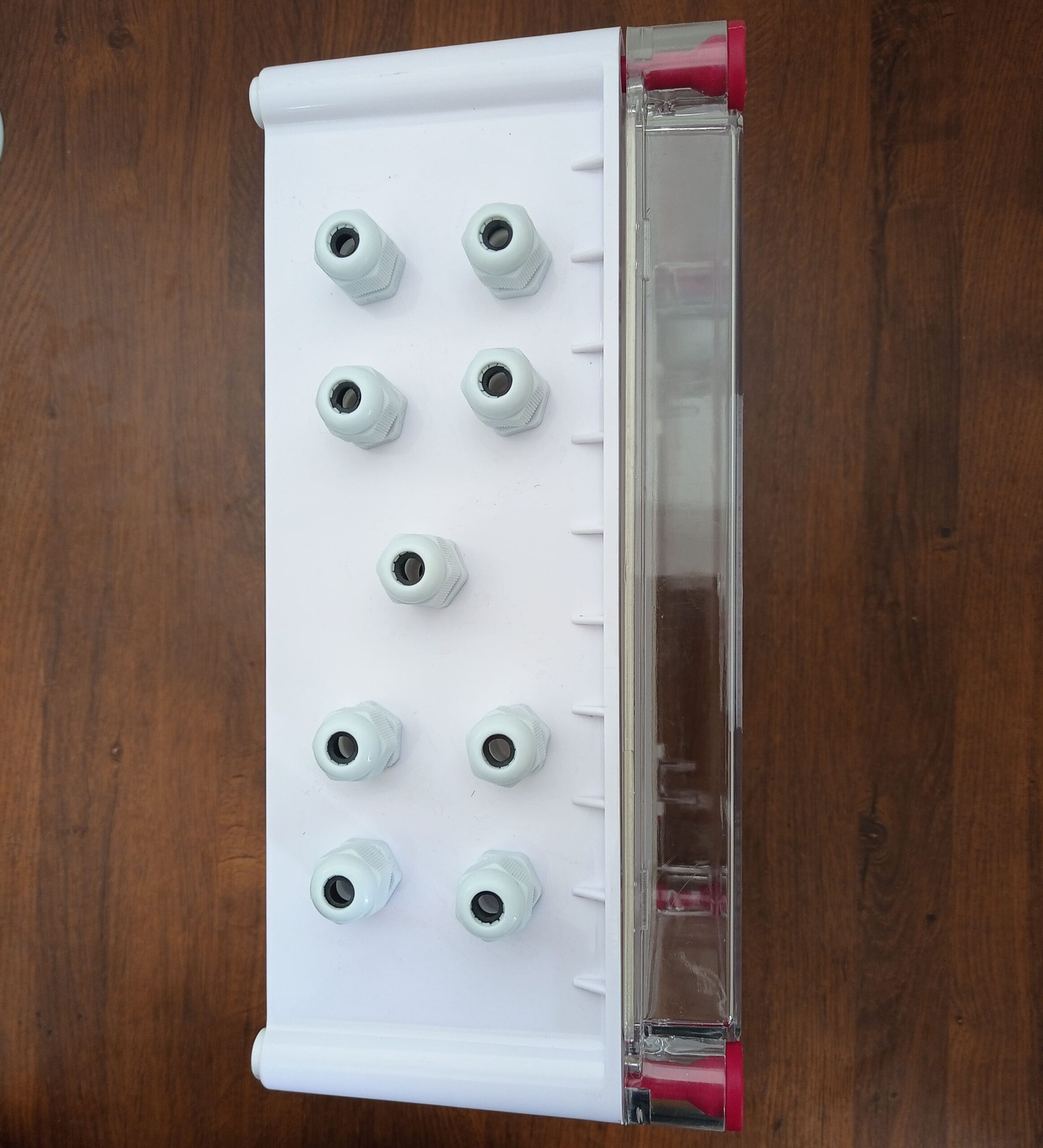 Kenbrook Solar DCDB 2 in 2 Out inbuilt Elmex DC Fuse, Elmex DC SPD 1000V (DC Distribution Box) - Image 5