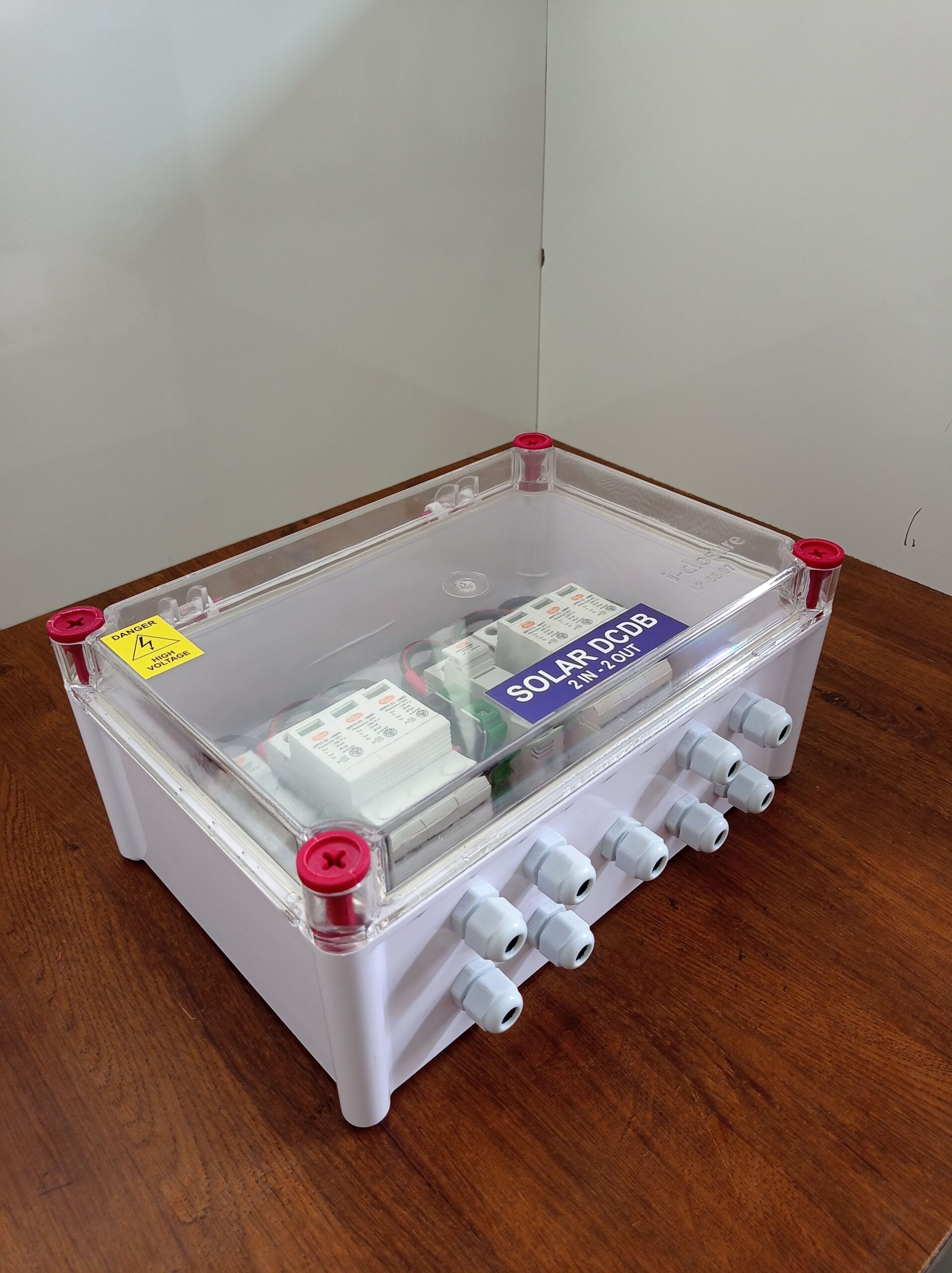 Kenbrook Solar DCDB 2 in 2 Out inbuilt Elmex DC Fuse, Elmex DC SPD 1000V (DC Distribution Box) - Image 3
