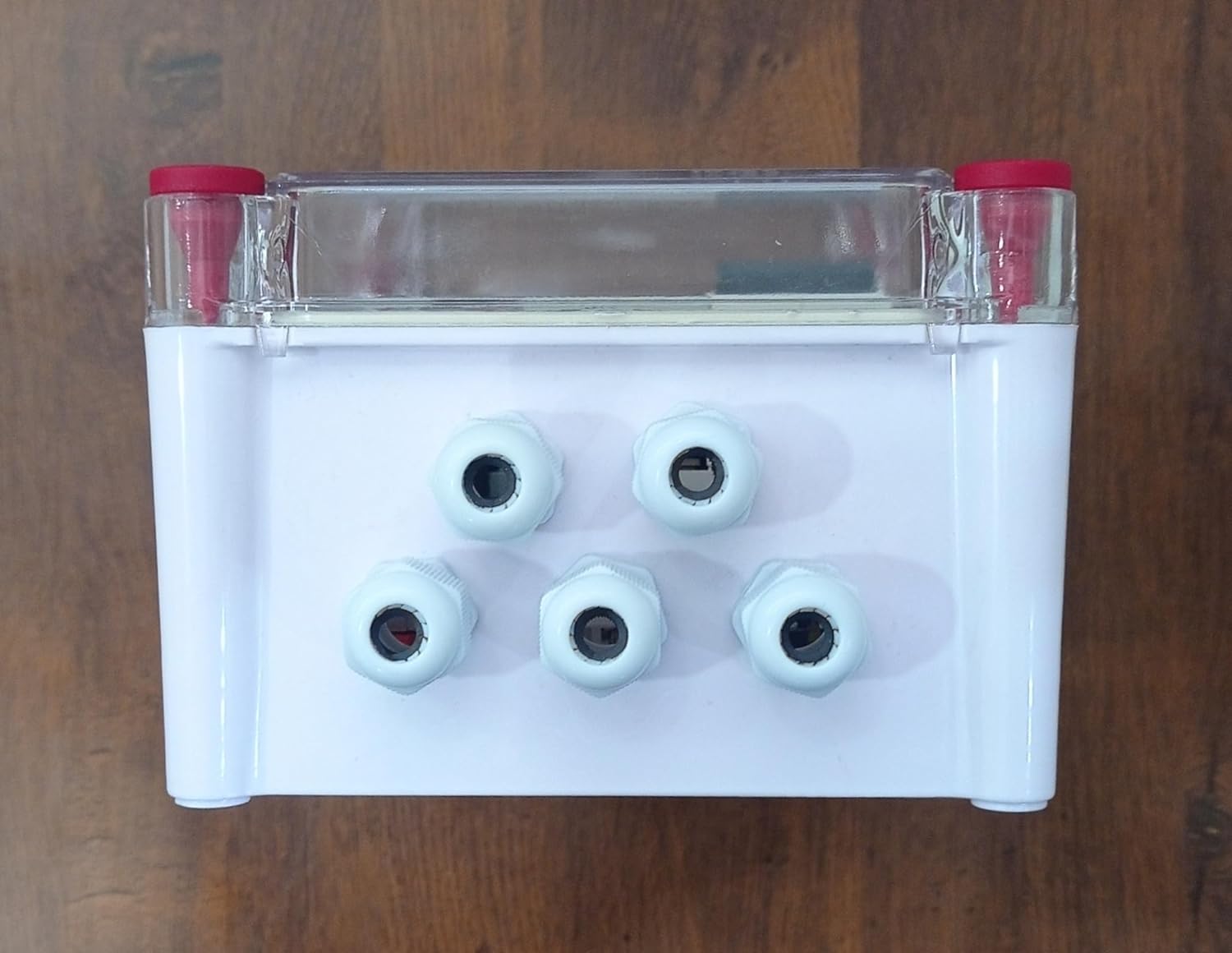 Kenbrook Solar DCDB 1 in 1 Out Inbuilt Elmex DC Fuse 20A, Elmex SPD 1000V (1 Series/String x up to 20 Panels Max.) (1-1 1000V) - Image 4