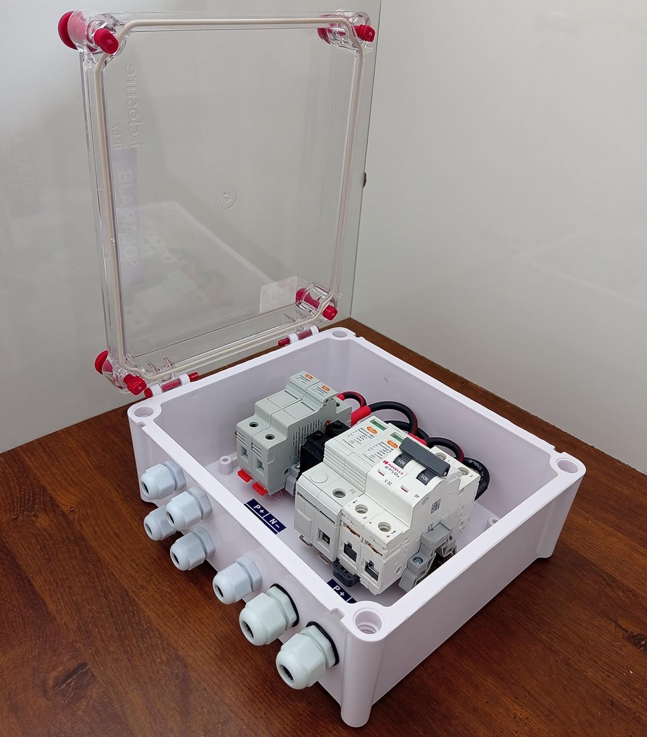 Kenbrook Solar AJB DCDB 2 in 1 out 600V Inbuilt 2 x 20A Fuses, 600V SPD, 32A MCB (2 Series/String x up to 12 Panels Max.) (With MCB, 2IN1 600V) - Image 7