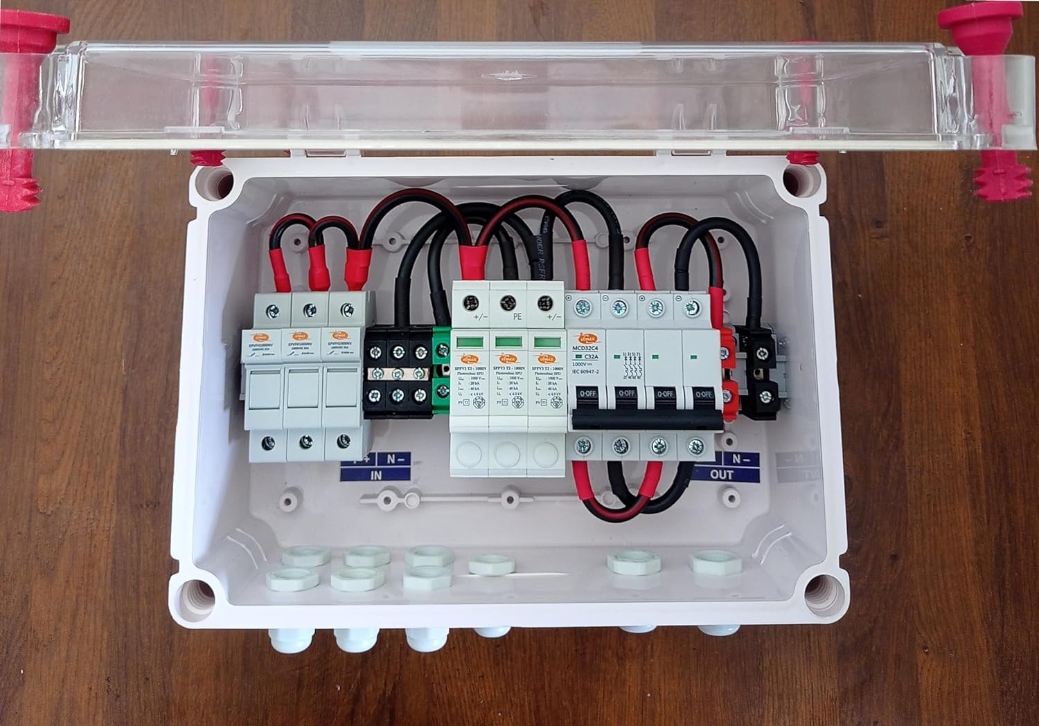 Kenbrook Solar AJB DCDB 3 in 1 out 1000V Inbuilt 3 x 20A Fuses, 1000V SPD and MCB ( 3 Series/String x up to 20 Panels Max.) (with MCB,3In1000) - Image 5