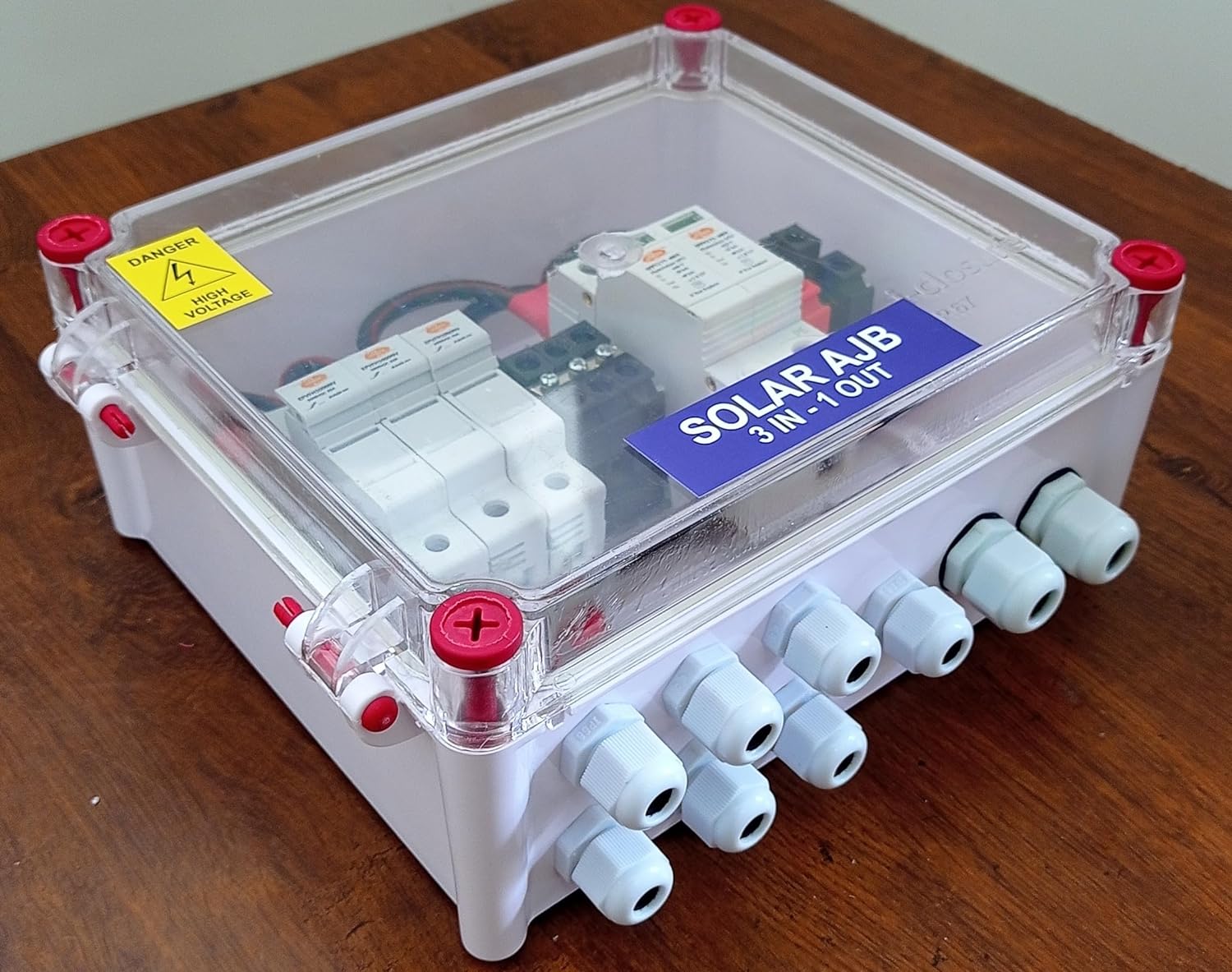 Kenbrook Solar AJB DCDB 3 in 1 out 600V Inbuilt 3 x 20A Elmex Fuses, 600V Elmex SPD ( 3 Series/String x up to 12 Panels Max.) - Image 2