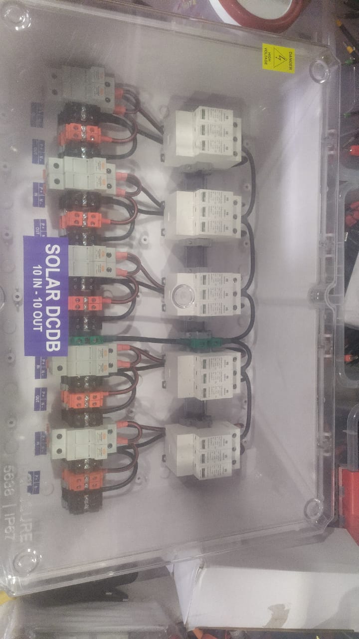 DCDB 10 in 10 out Elmex 1000v