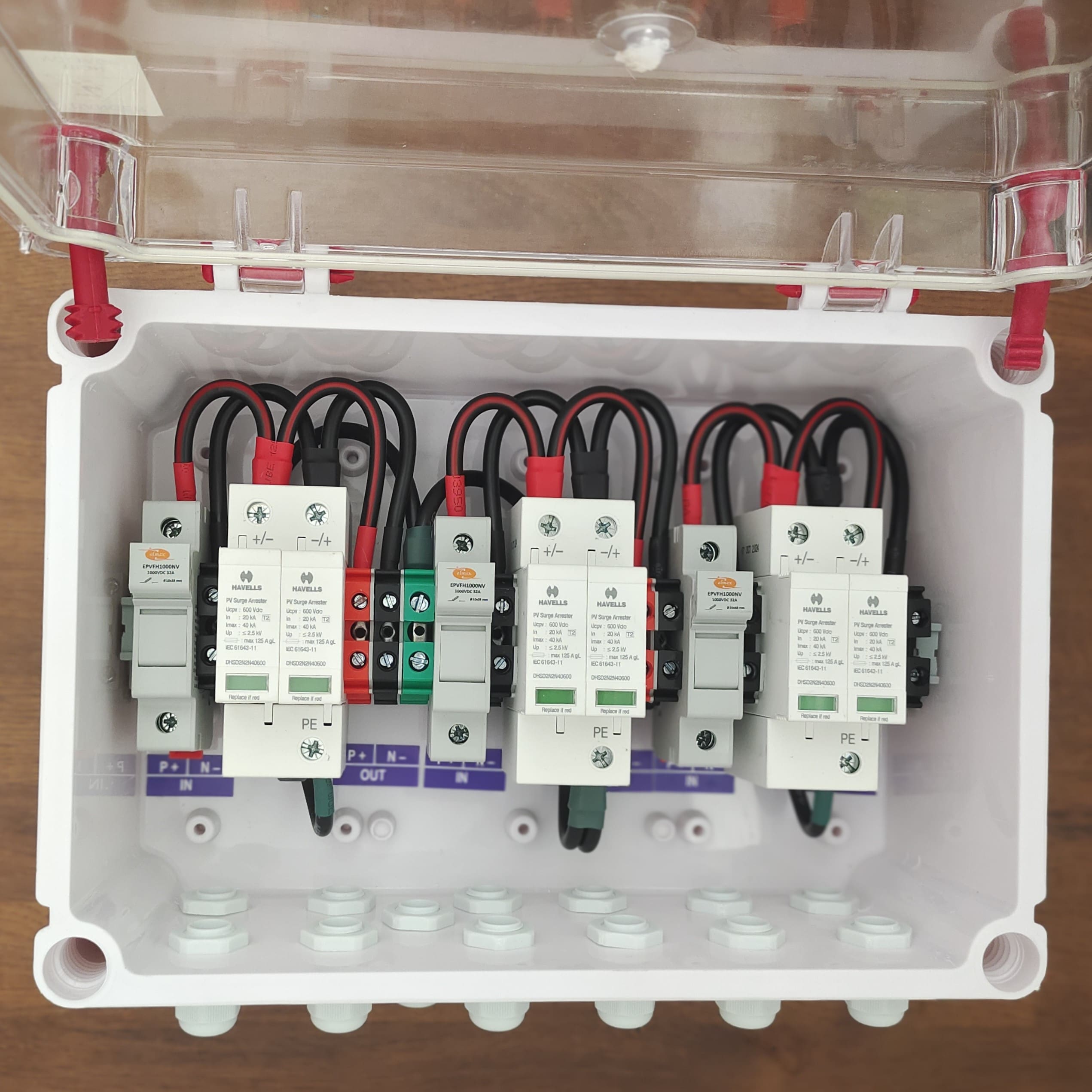 DCDB 3 in 3 out 600V 3 SPD Elmex Havells